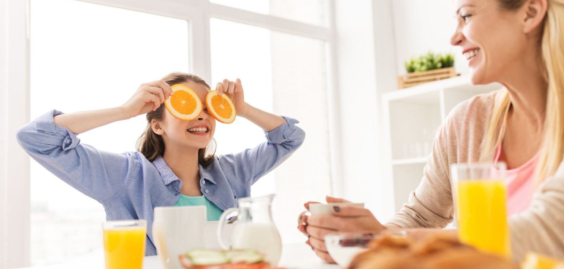 El zumo de fruta debe incluirse  en una dieta equilibrada